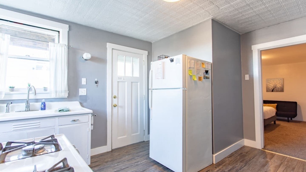 Photo of Bedroom in South Side Slopes