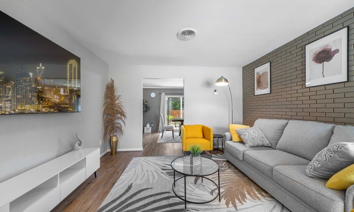 Photo of Livingroom in Richardson
