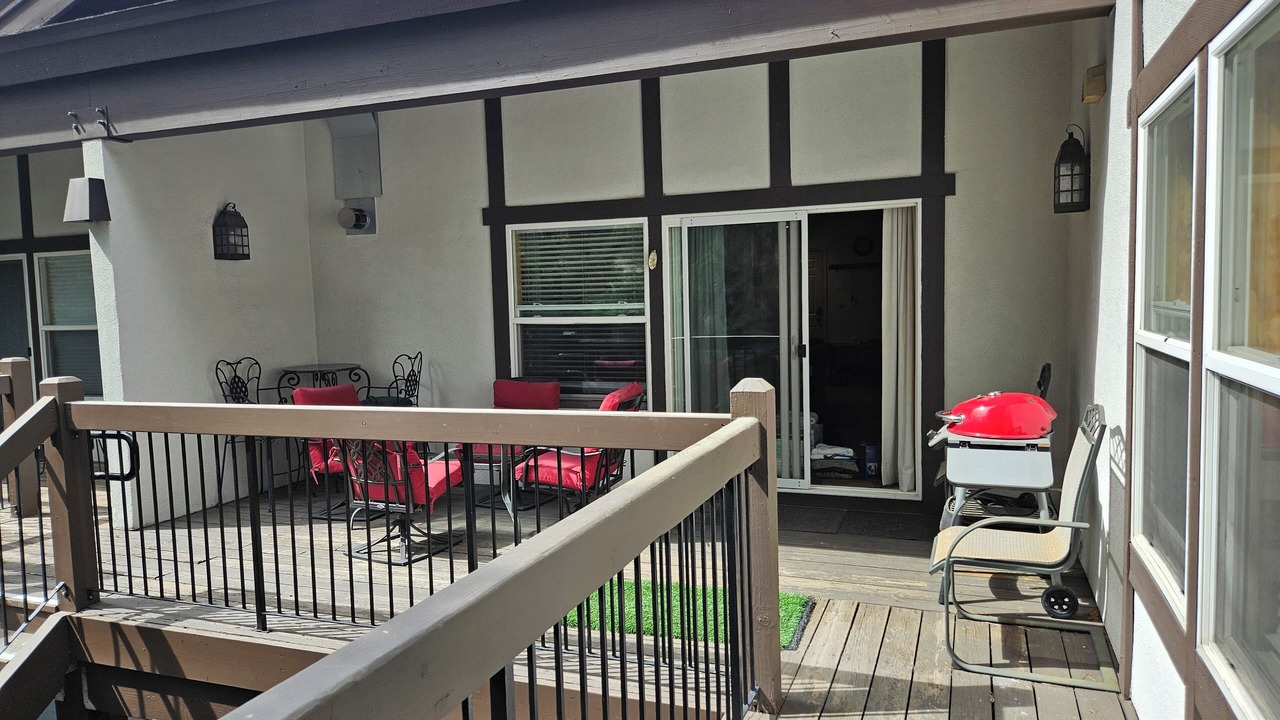 Photo of Patio Balcony in Olympic Valley
