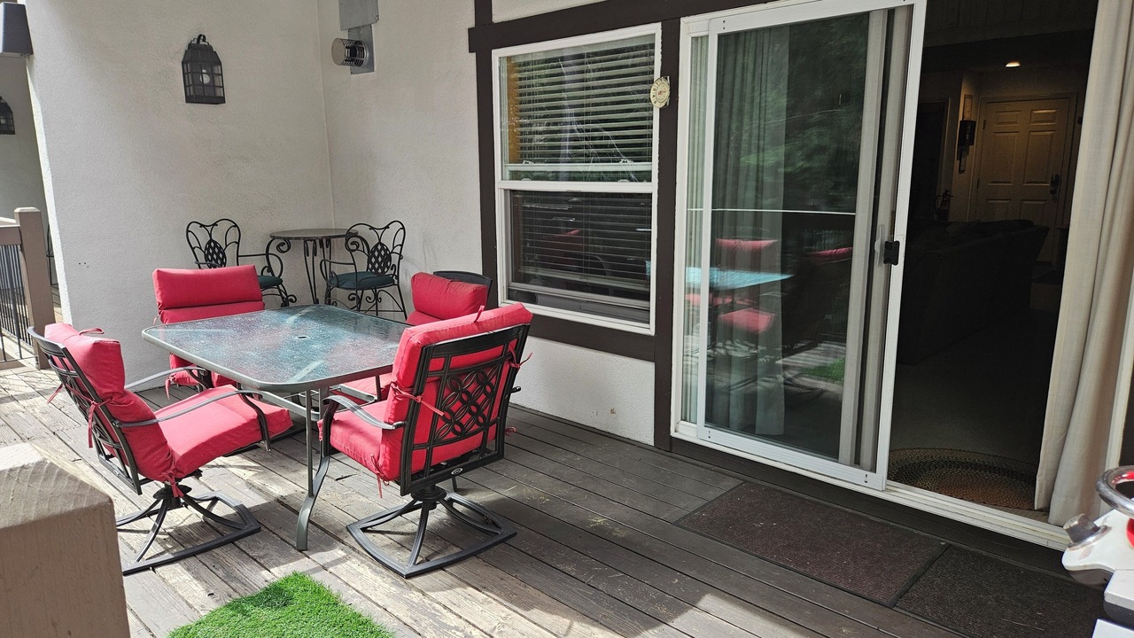 Photo of Patio Balcony in Olympic Valley