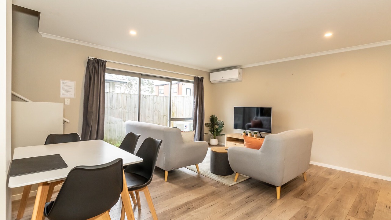 Photo of Others in Frankton