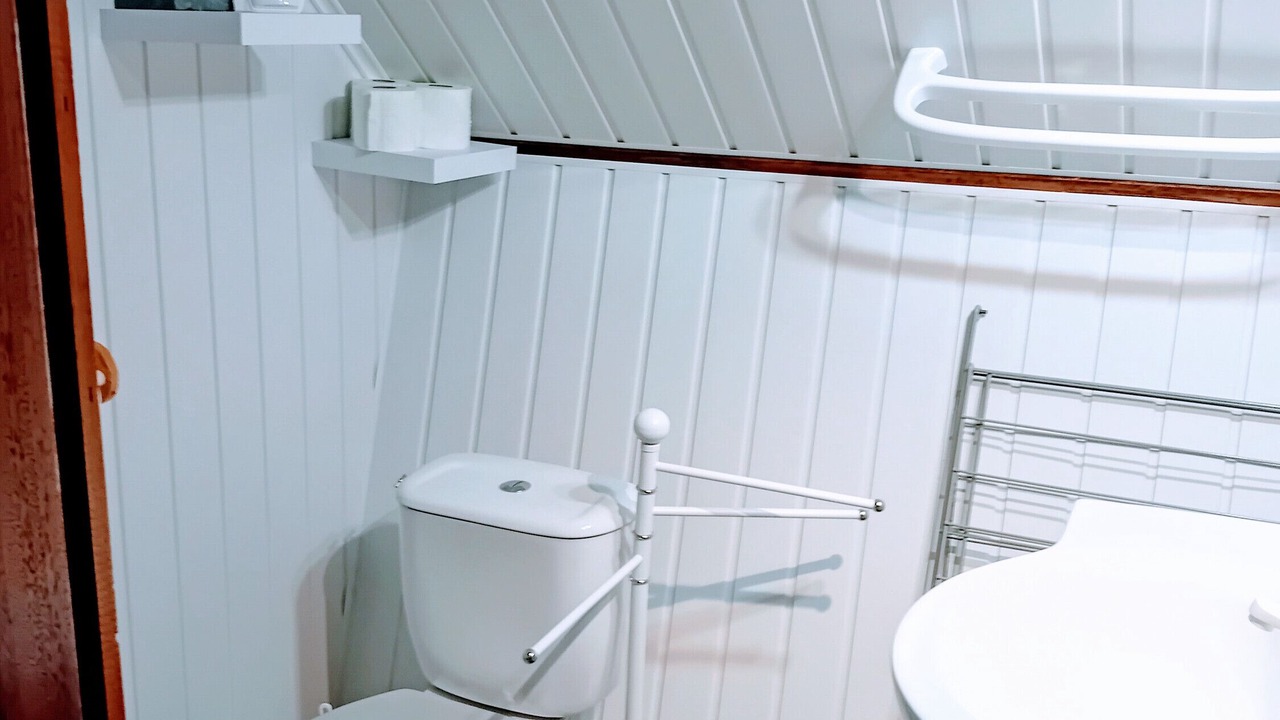 Photo of Bathroom in Camon