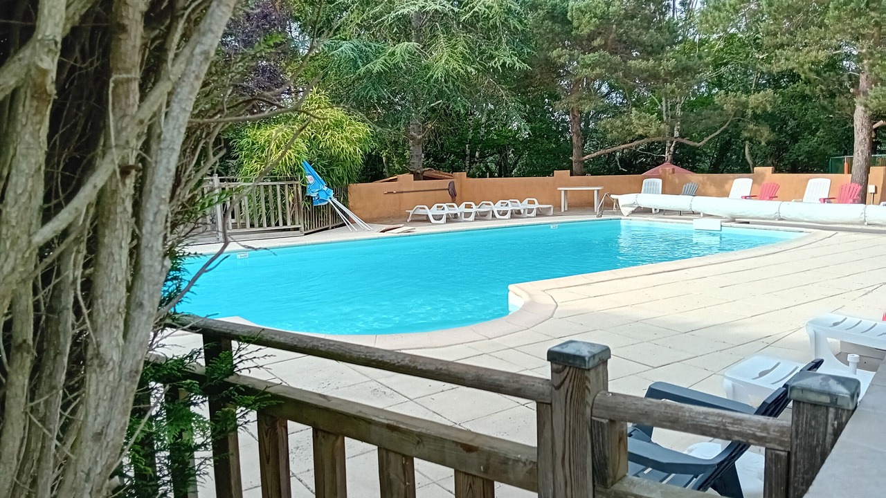 Photo of Outdoor in Camon