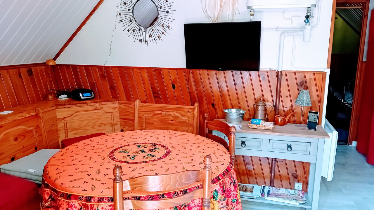 Photo of Others in Camon