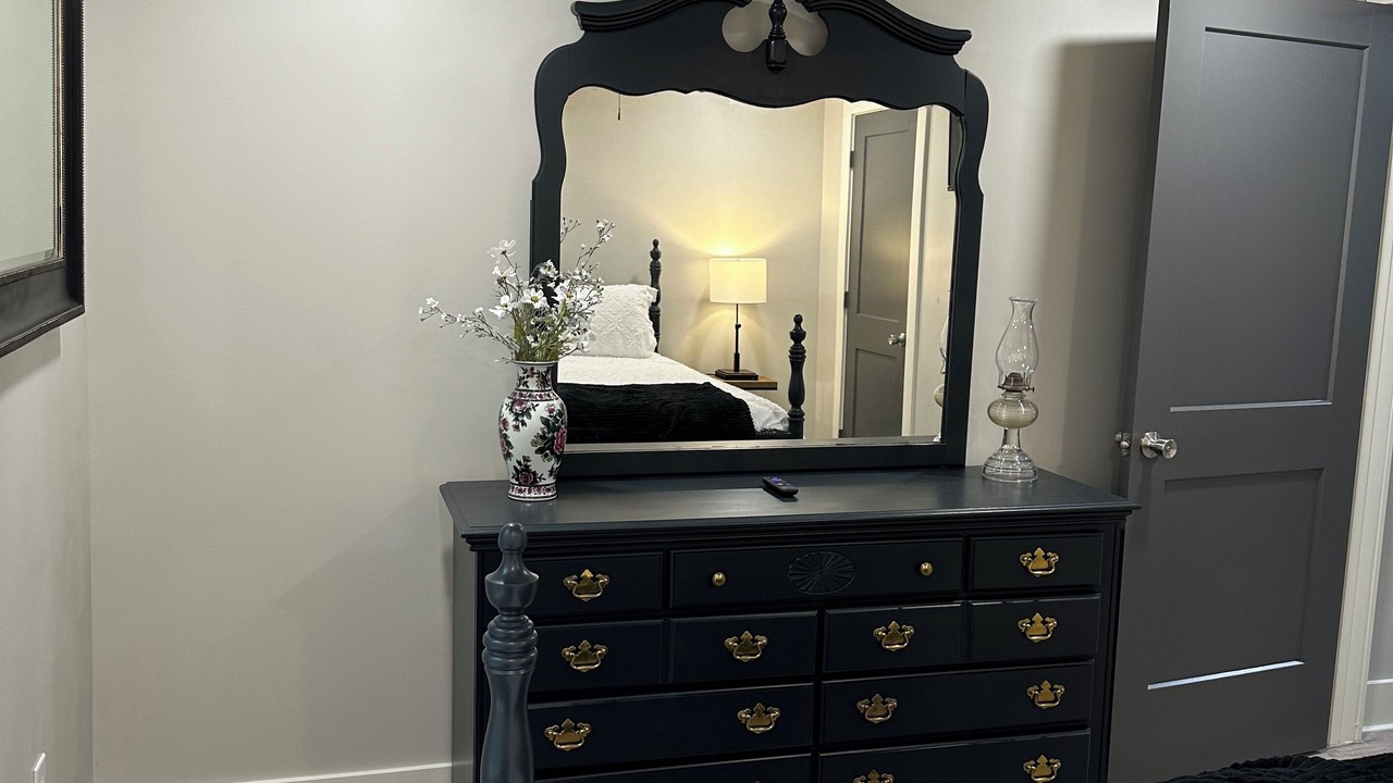 Photo of Bedroom in Scott
