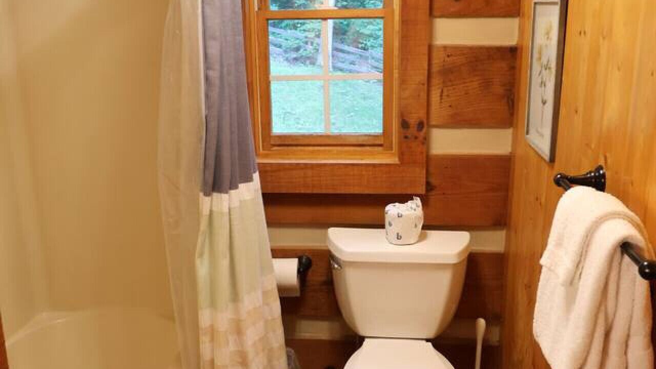 Photo of Bathroom in Cherokee