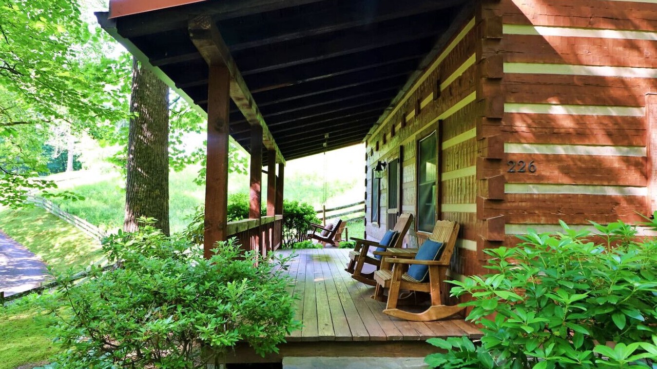 Photo of Patio Balcony in Cherokee