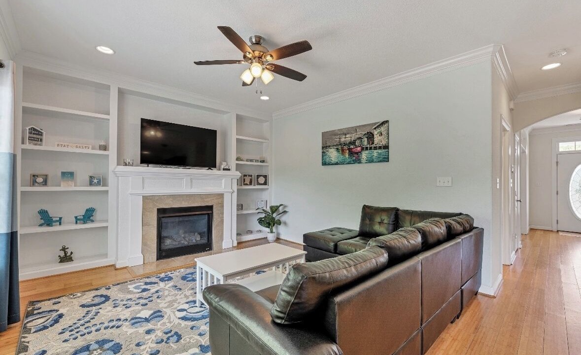 Photo of Bedroom in Willoughby Spit
