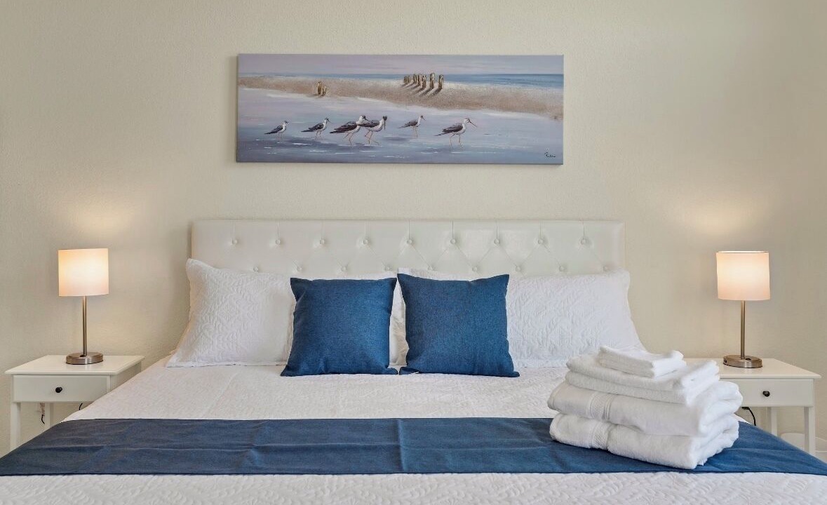 Photo of Bedroom in Willoughby Spit