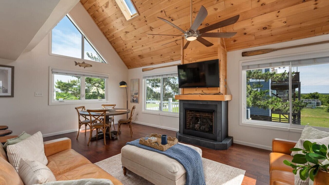 Photo of Livingroom in South Nags Head