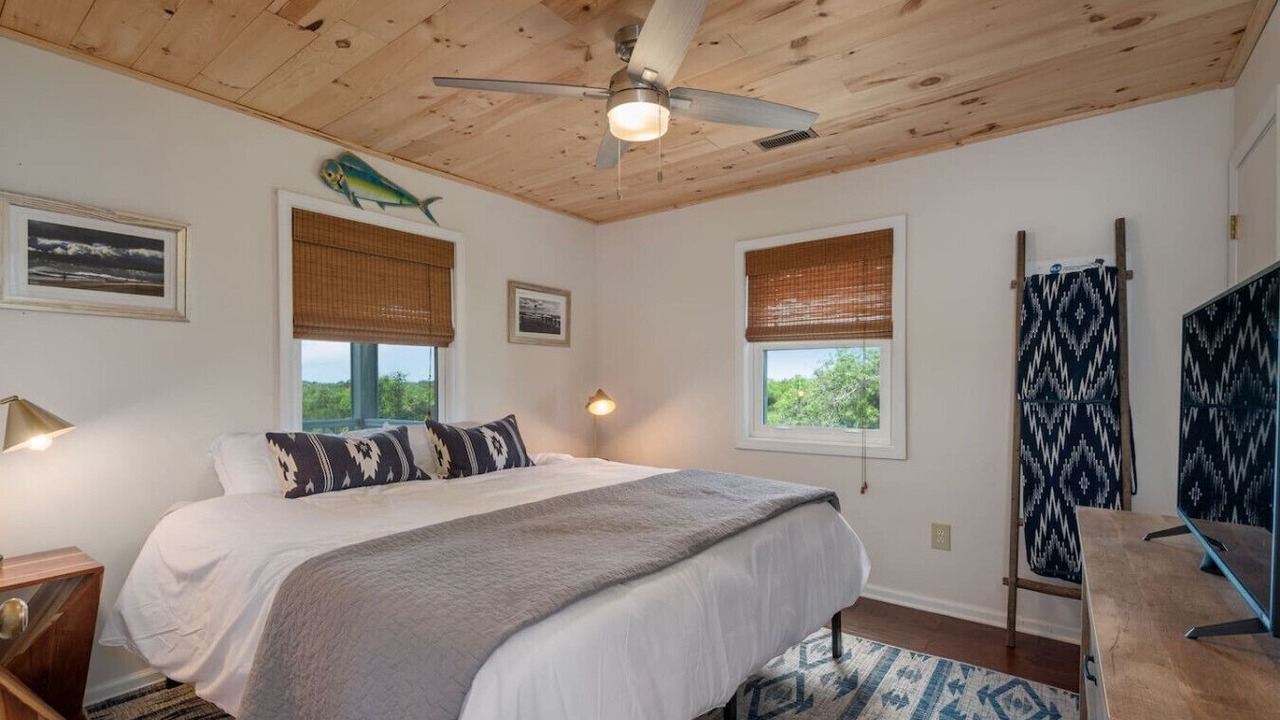 Photo of Bedroom in South Nags Head