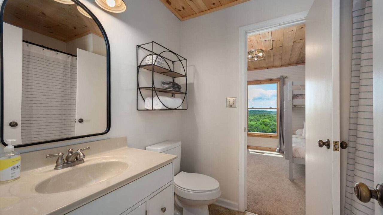 Photo of Bathroom in South Nags Head