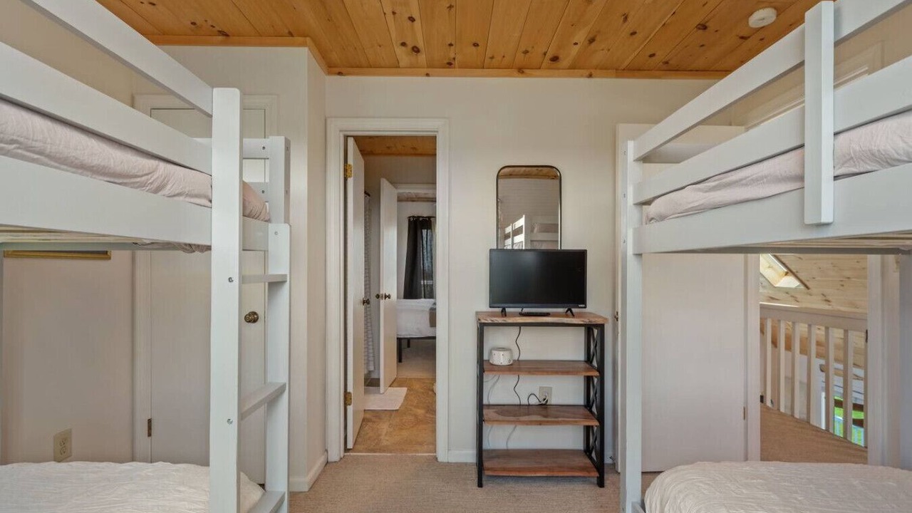 Photo of Bedroom in South Nags Head