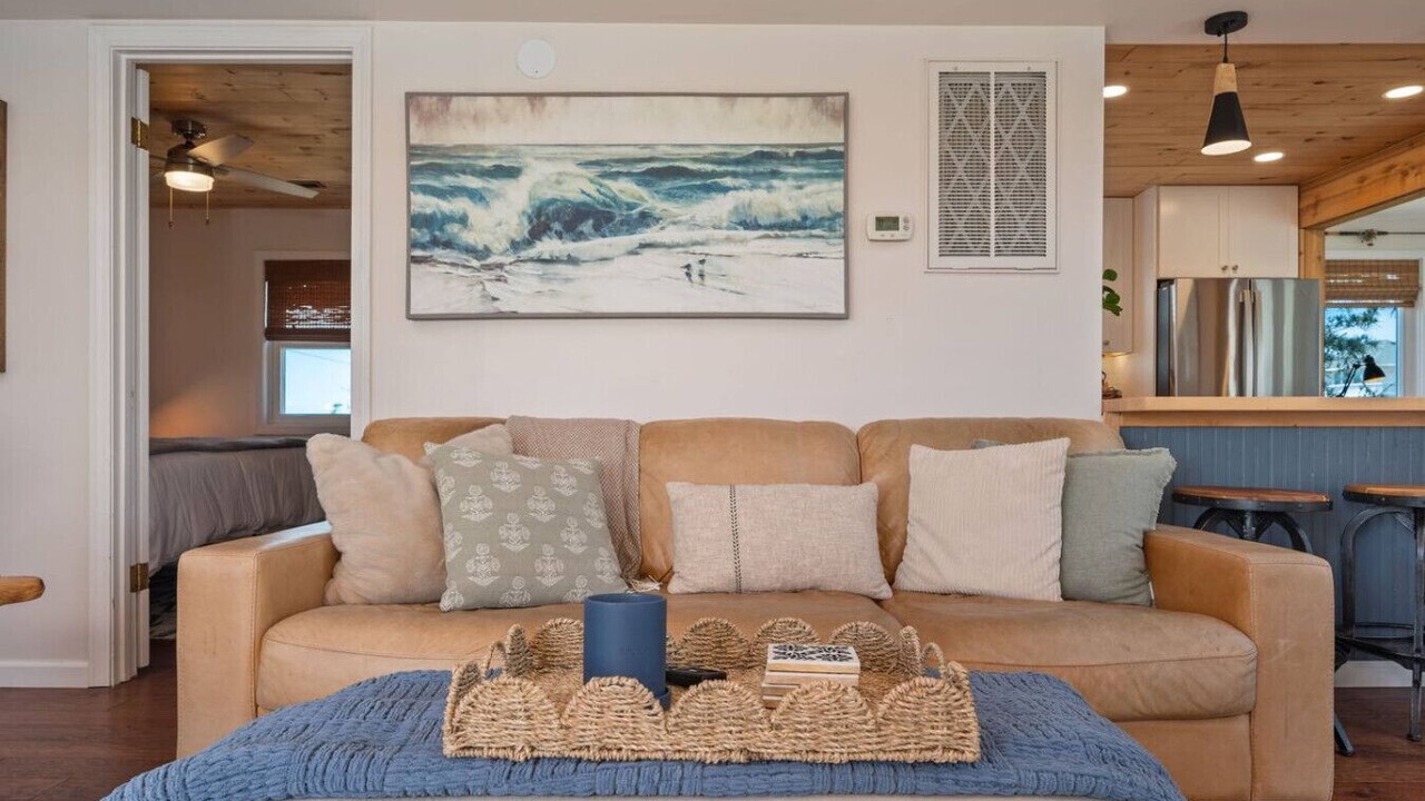 Photo of Livingroom in South Nags Head