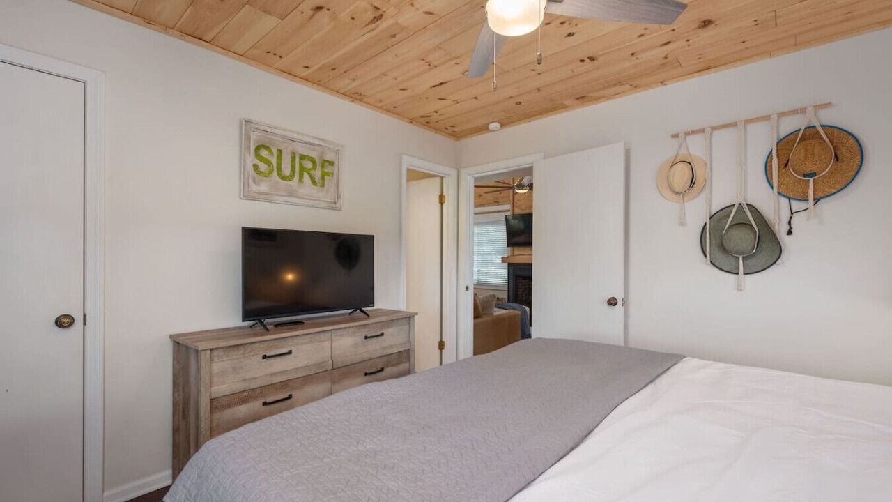 Photo of Bedroom in South Nags Head