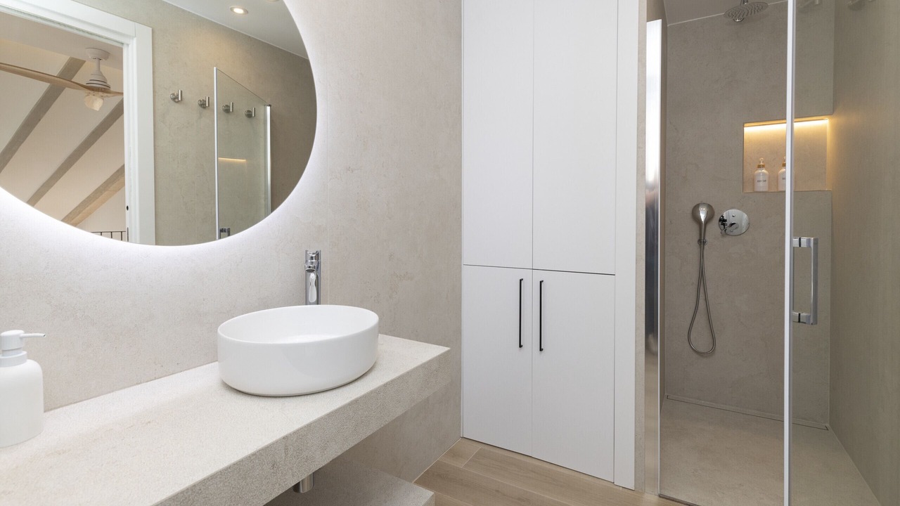 Photo of Bathroom in El Cabanyal