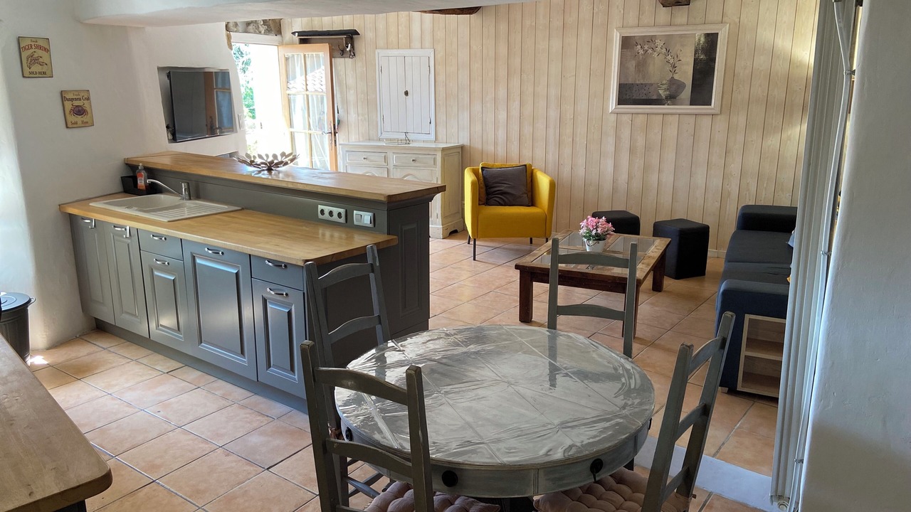 Photo of Others in Robion