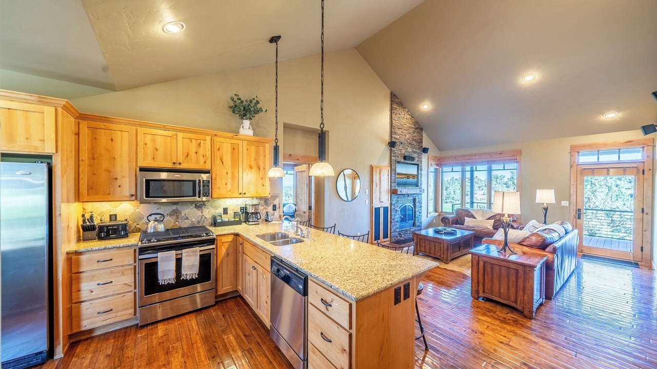 Photo of Kitchen in Powell Butte