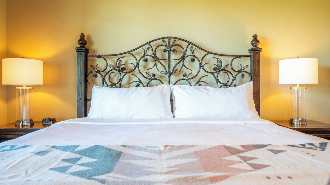 Photo of Bedroom in Powell Butte