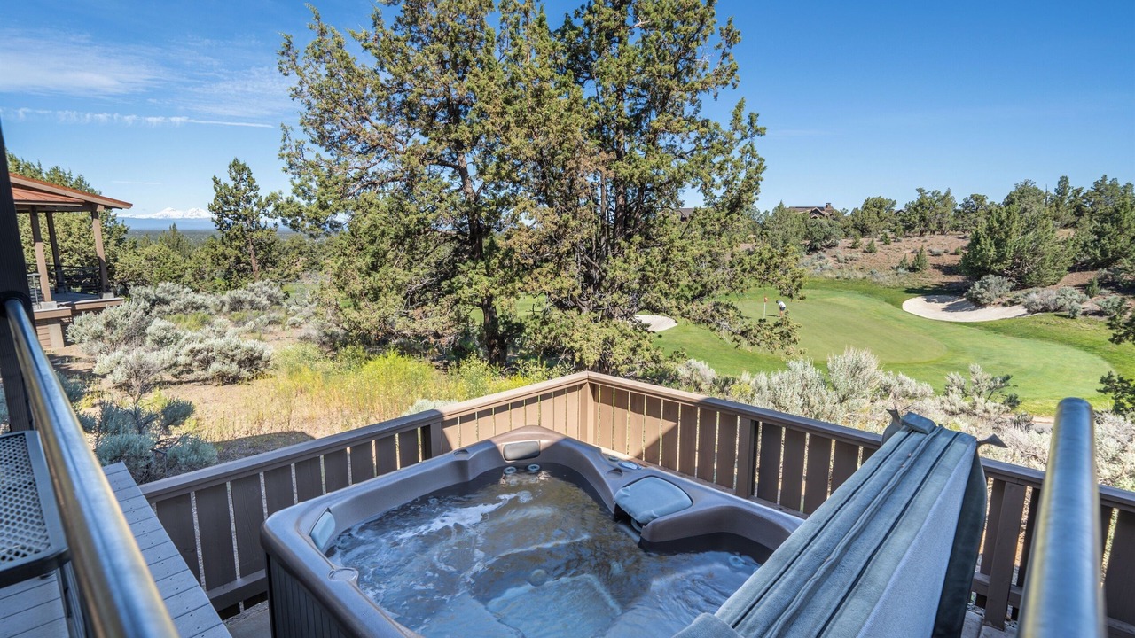 Photo of Outdoor in Powell Butte