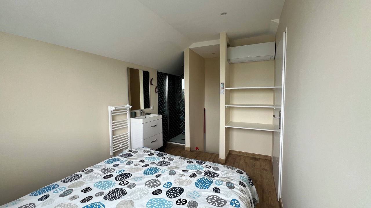 Photo of Bedroom in Dives-sur-Mer
