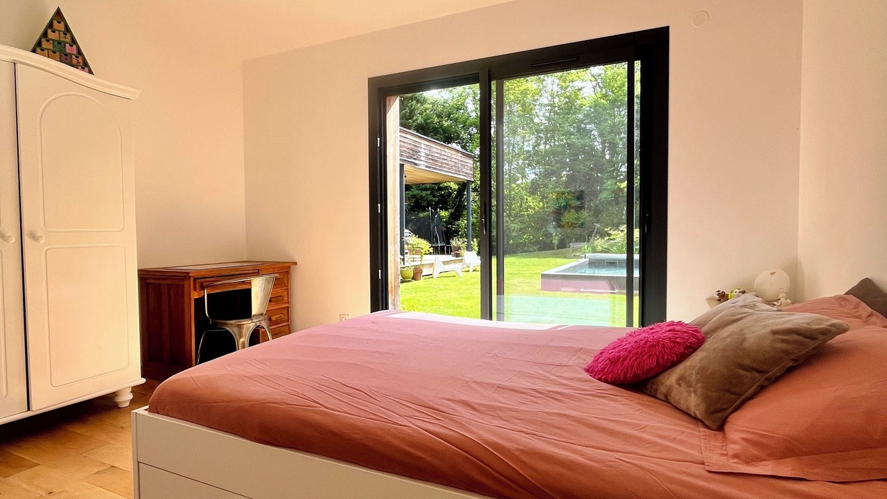 Photo of Bedroom in Corbarieu