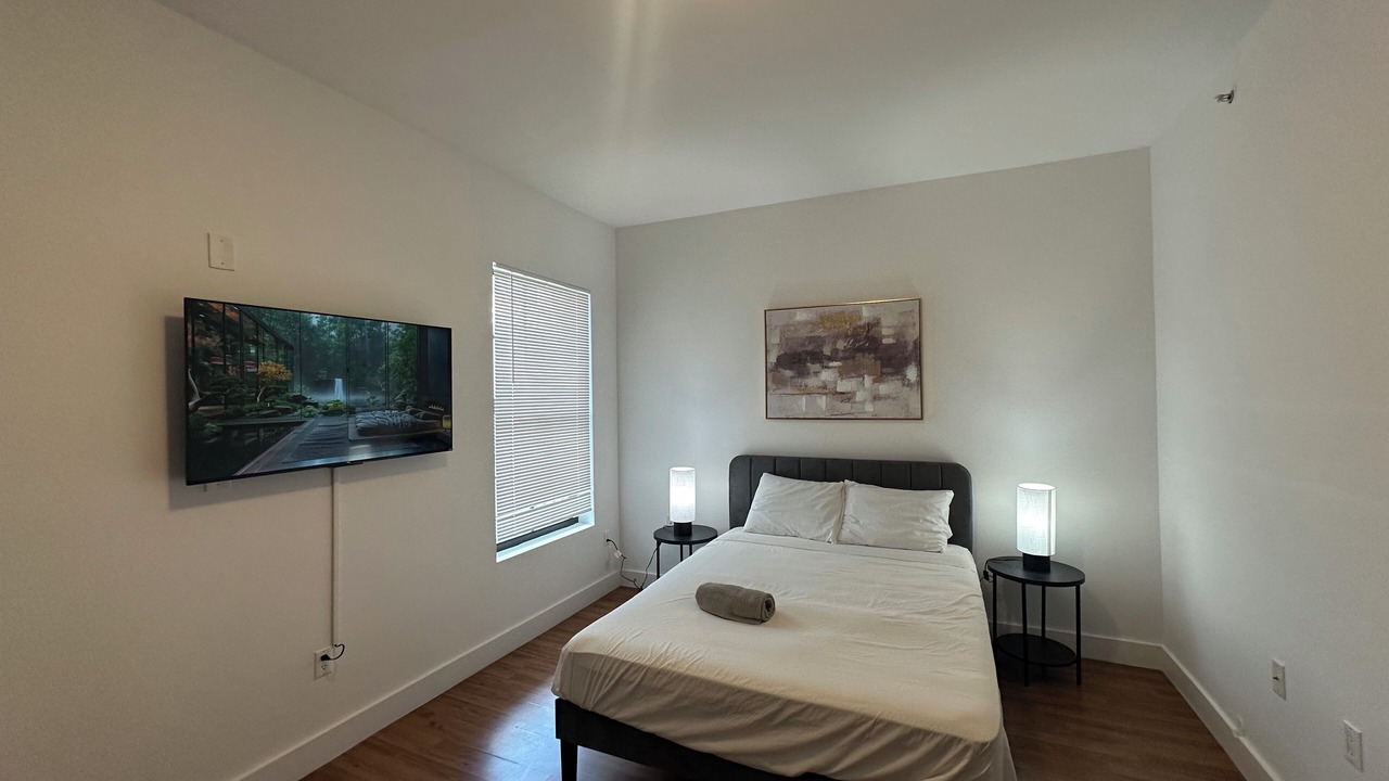 Photo of Bedroom in Town Square