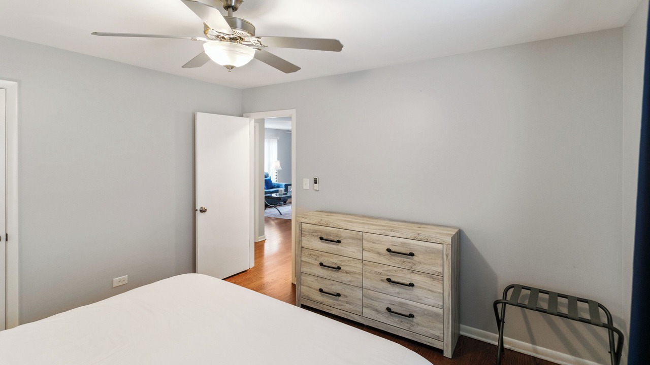 Photo of Bedroom in Russell