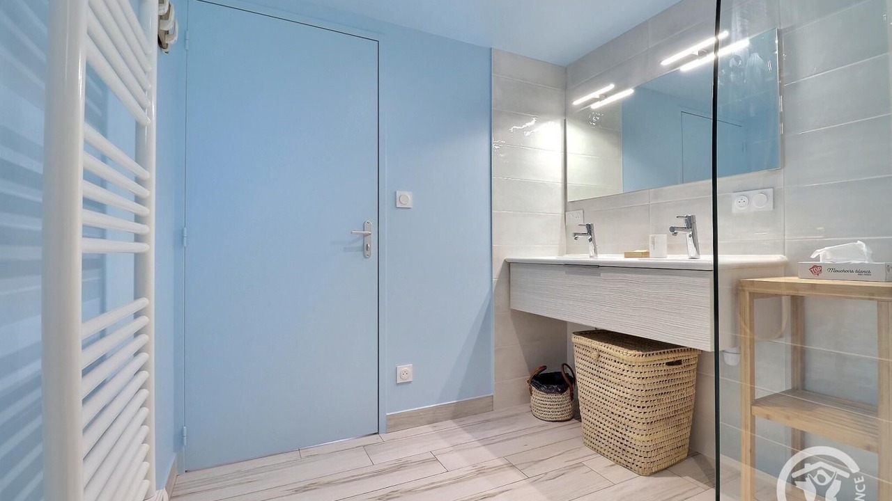 Photo of Bathroom in Erce-en-Lamee