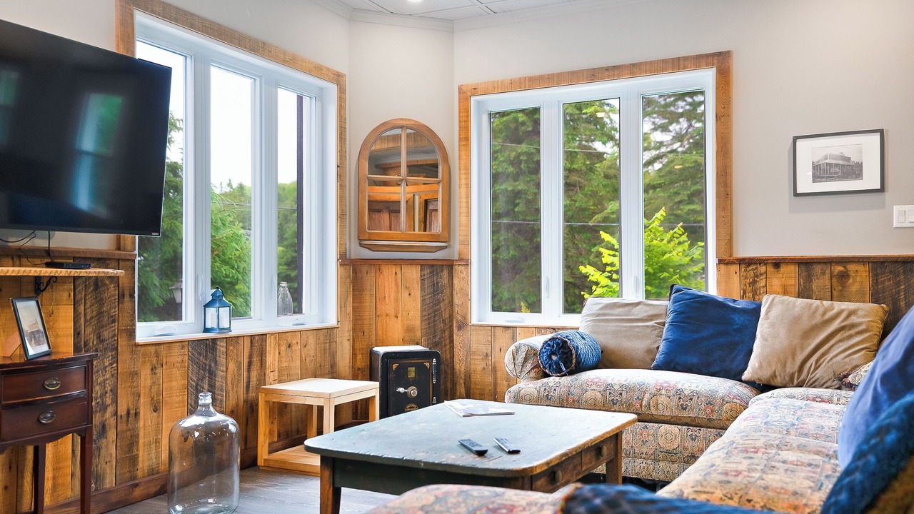 Photo of Livingroom in La Macaza