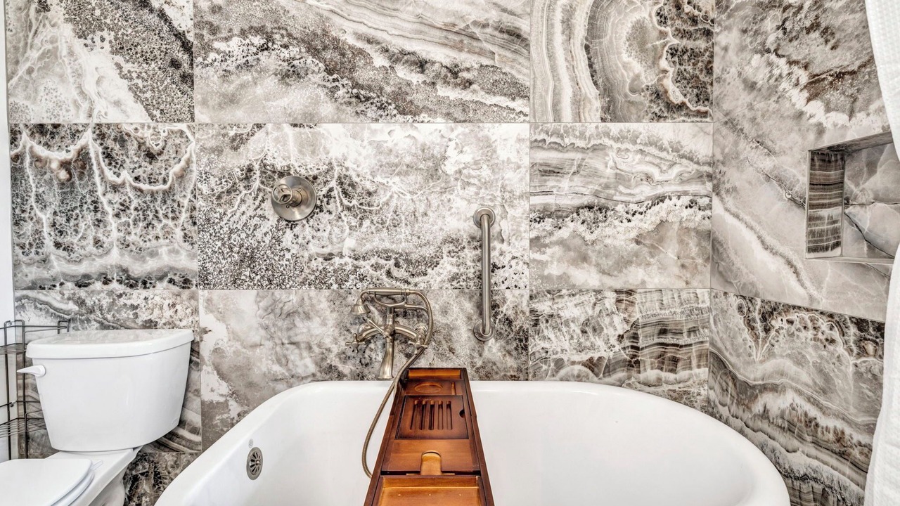 Photo of Bathroom in Allandale