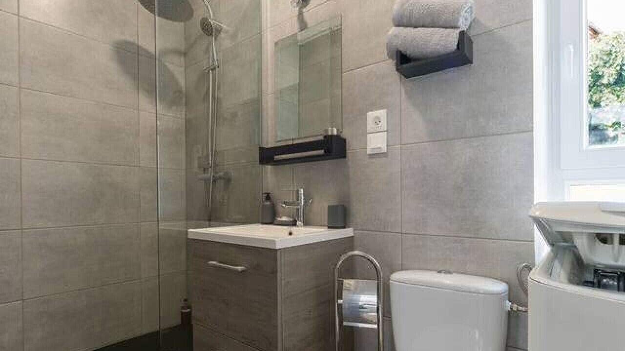 Photo of Bathroom in Thermal