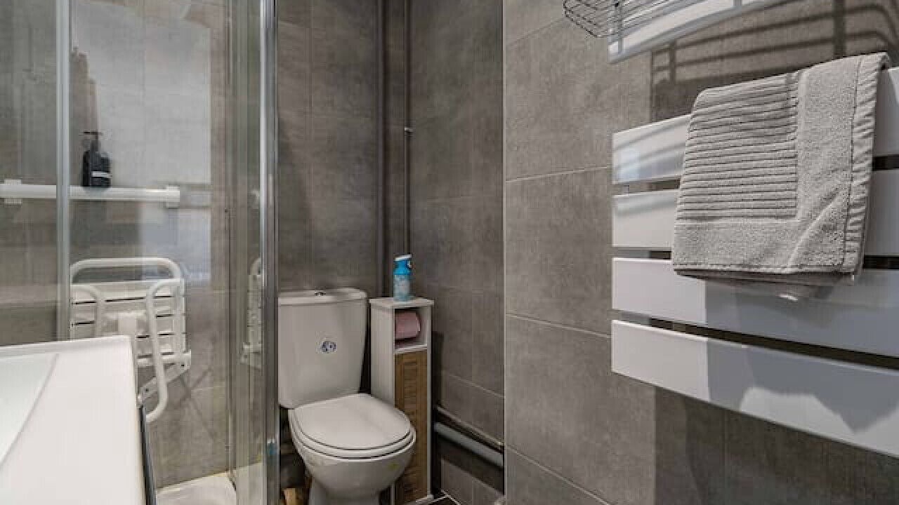 Photo of Bathroom in Quartier de France