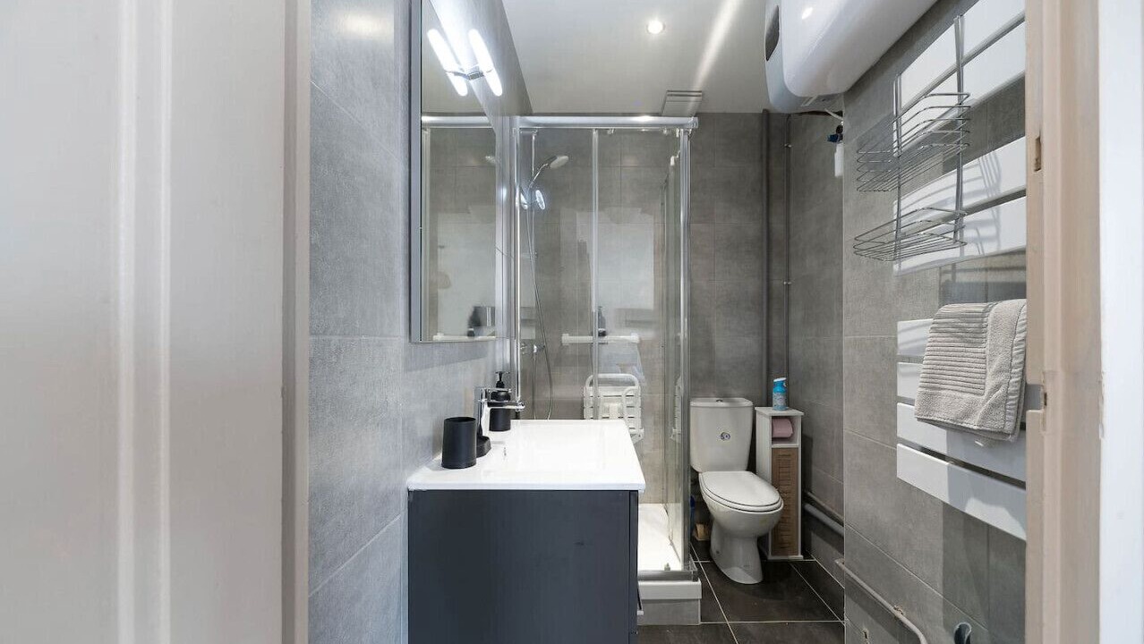 Photo of Bathroom in Quartier de France