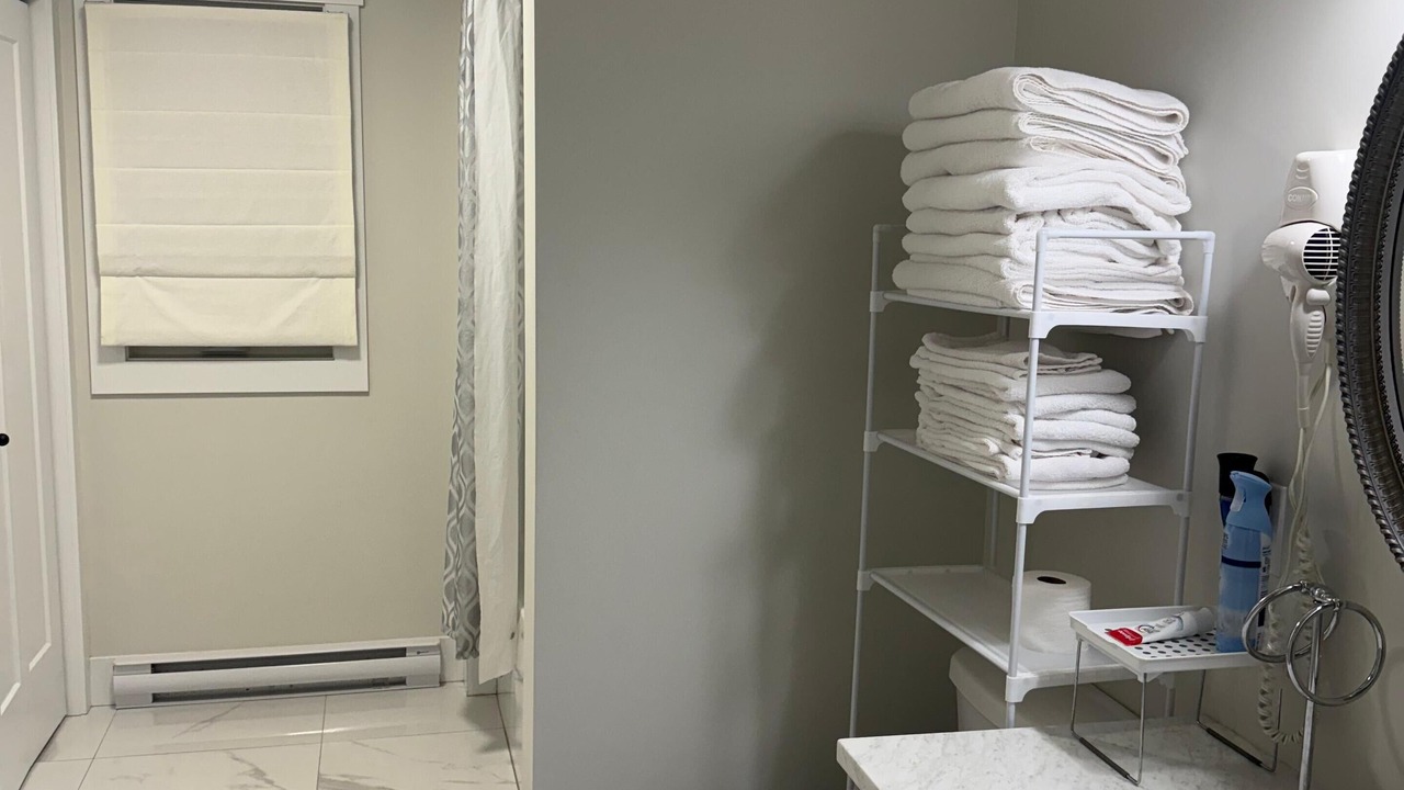 Photo of Bathroom in Dieppe