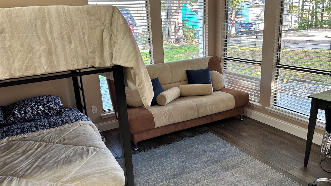 Photo of Bedroom in April Sound