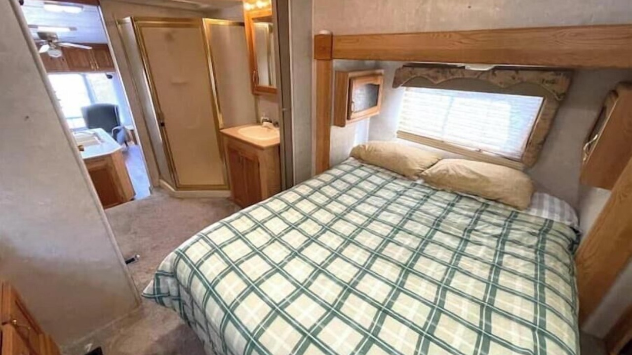 Photo of Bedroom in Onalaska