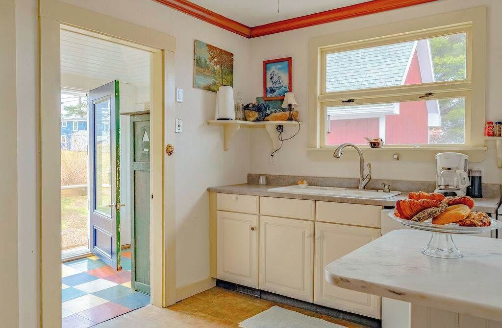 Photo of Kitchen in Peaks Island