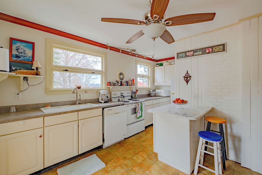Photo of Kitchen in Peaks Island