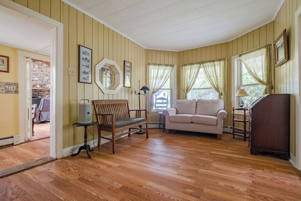 Photo of Livingroom in Peaks Island