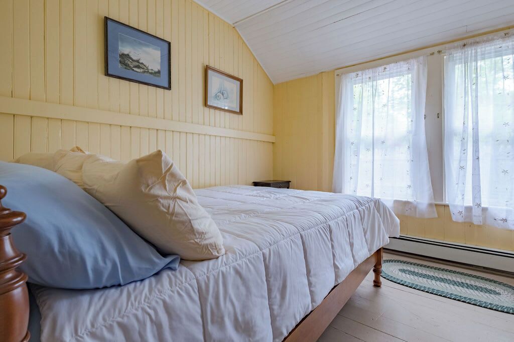 Photo of Bedroom in Peaks Island