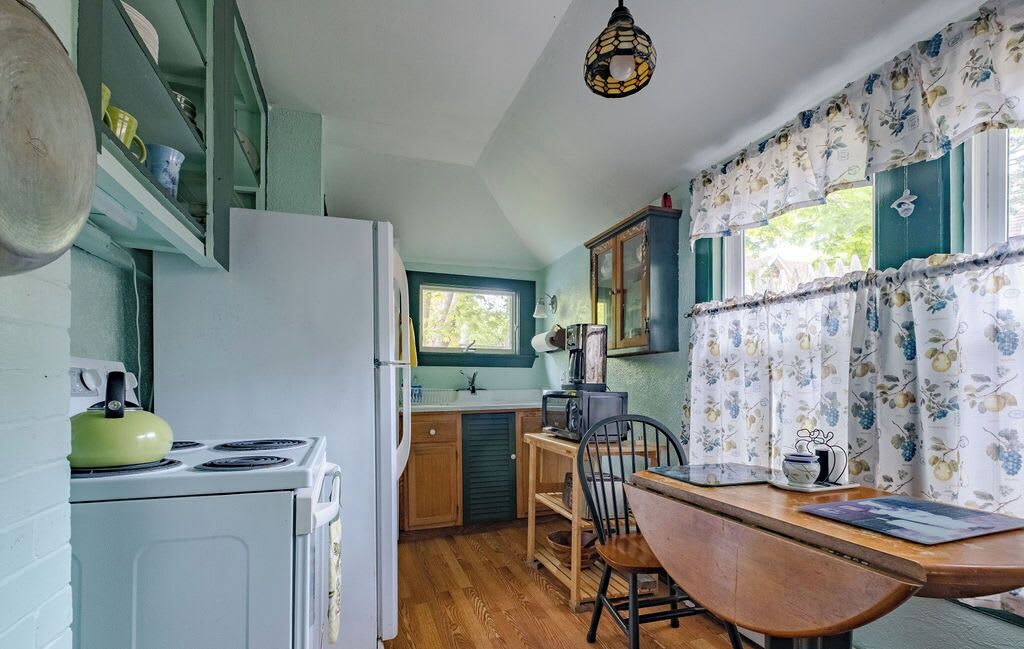 Photo of Kitchen in Peaks Island