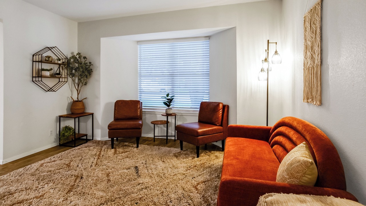 Photo of Livingroom in Vance Jackson