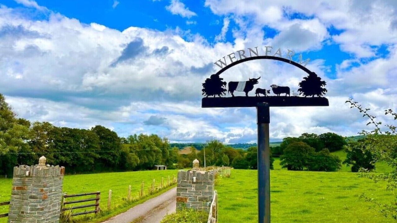 Photo of Others in Tredunnock