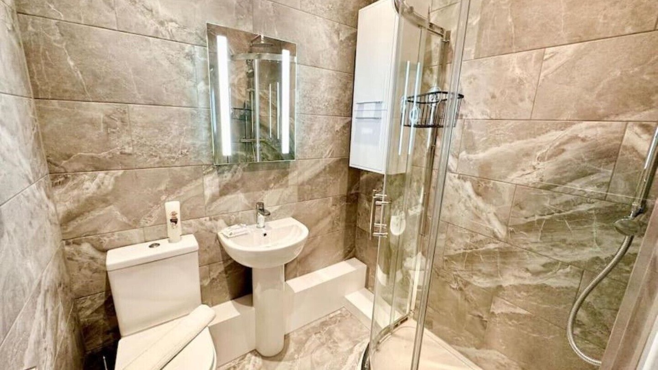 Photo of Bathroom in Tredunnock