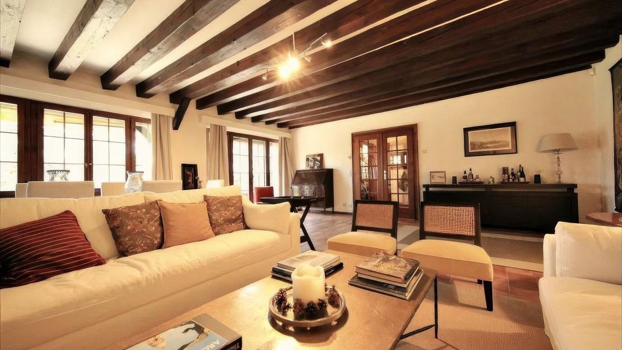 Photo of Livingroom in Gingins