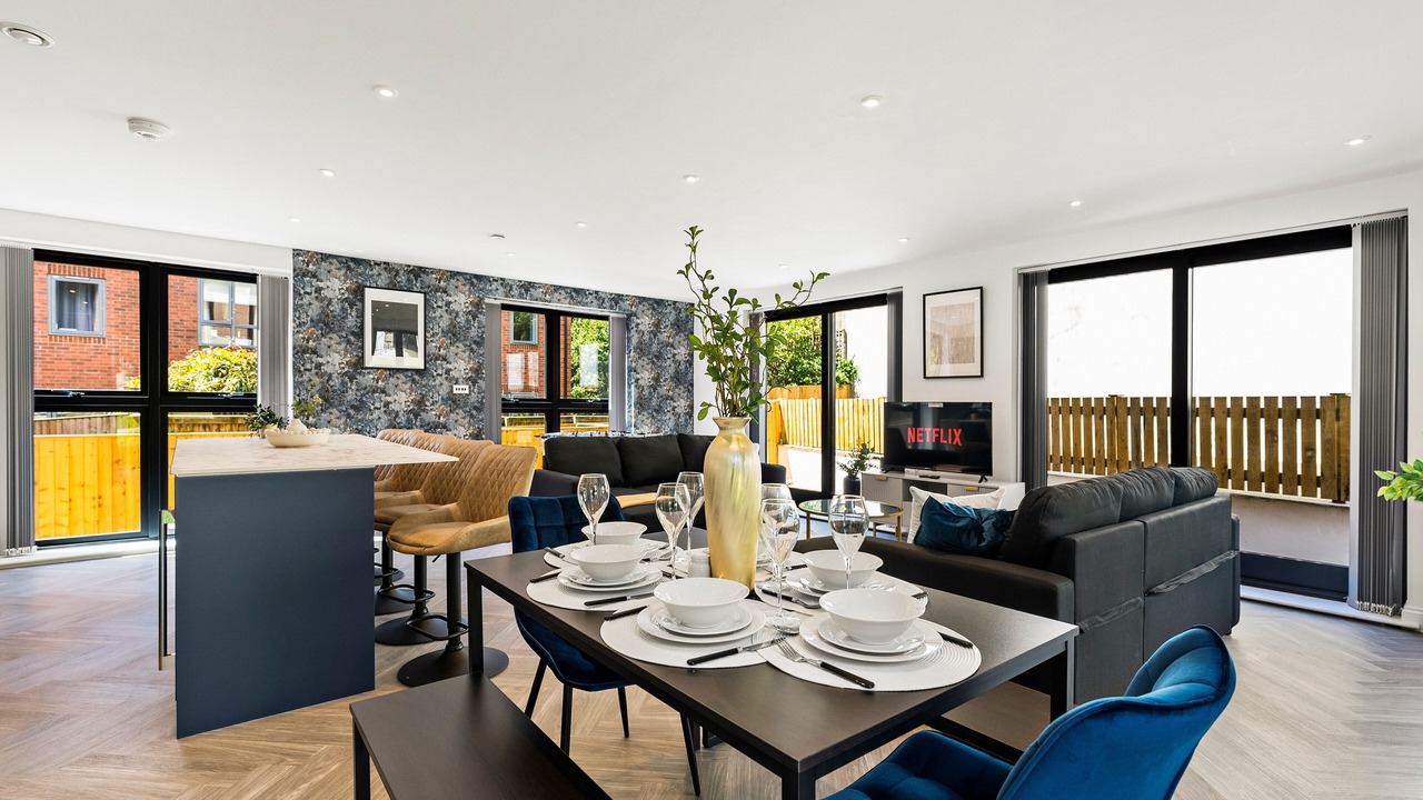 Photo of Others in Headingley