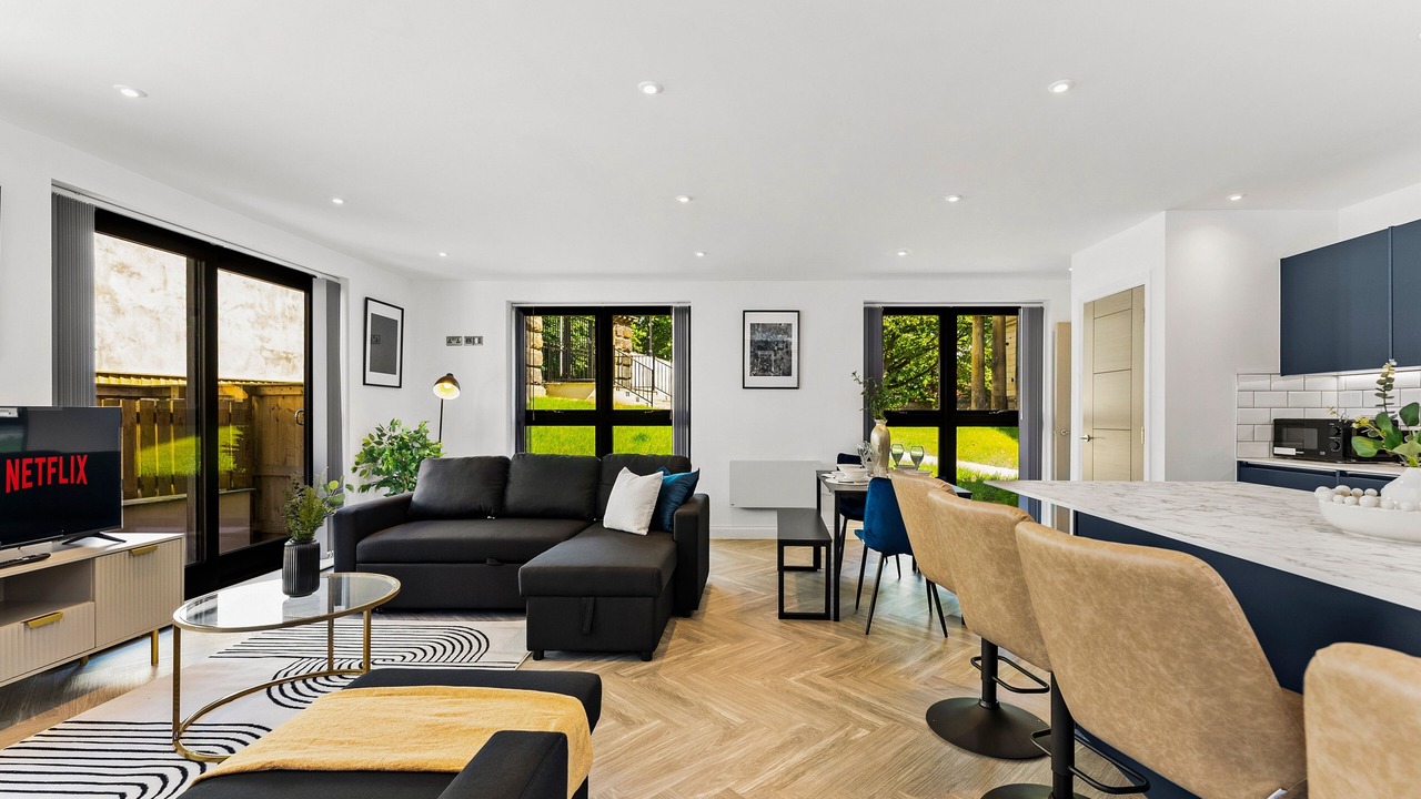 Photo of Livingroom in Headingley