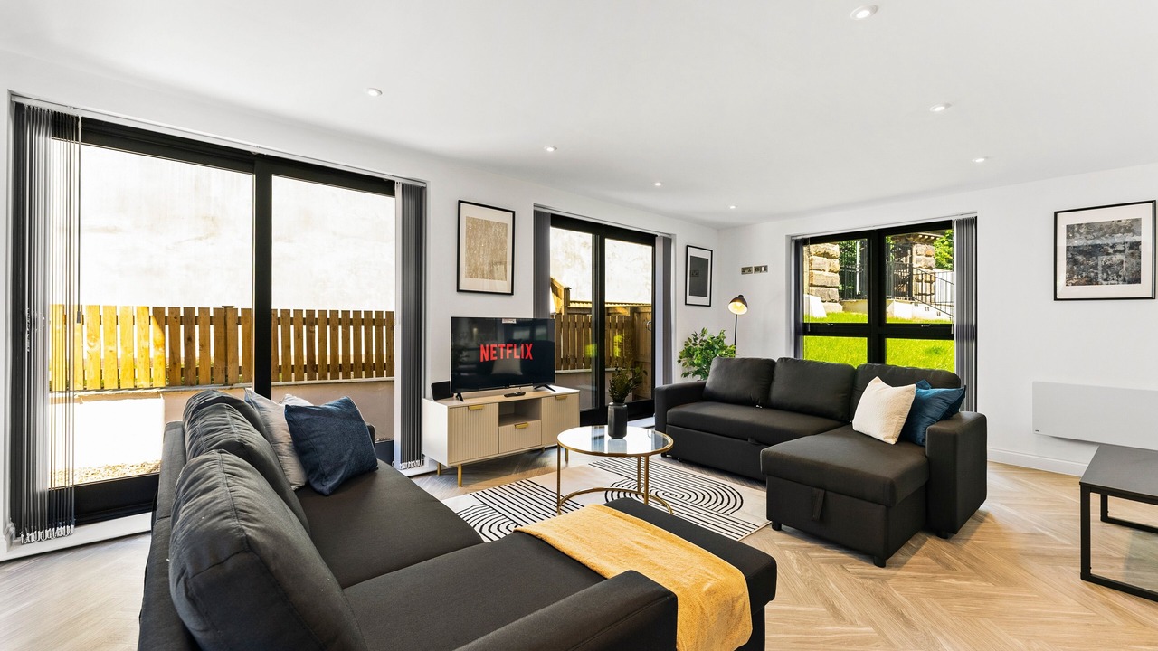 Photo of Livingroom in Headingley