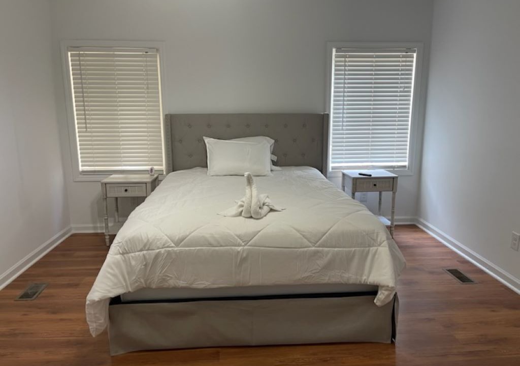 Photo of Bedroom in Forest Hills